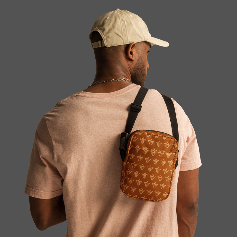 v2v crossbody Bag